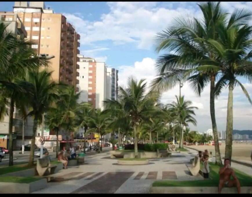 Apartamento 2 Dormitorios E Sacada Gourmet Frente Ao Mar Прая-Гранди Экстерьер фото