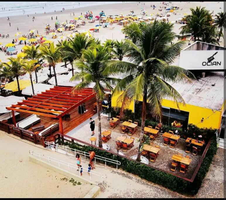 Apartamento 2 Dormitorios E Sacada Gourmet Frente Ao Mar Прая-Гранди Экстерьер фото